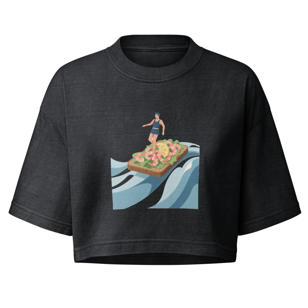 Slide In on a Shrimp Sandwich design — Att glida in på en räkmacka — Women's garment-dye cropped tee